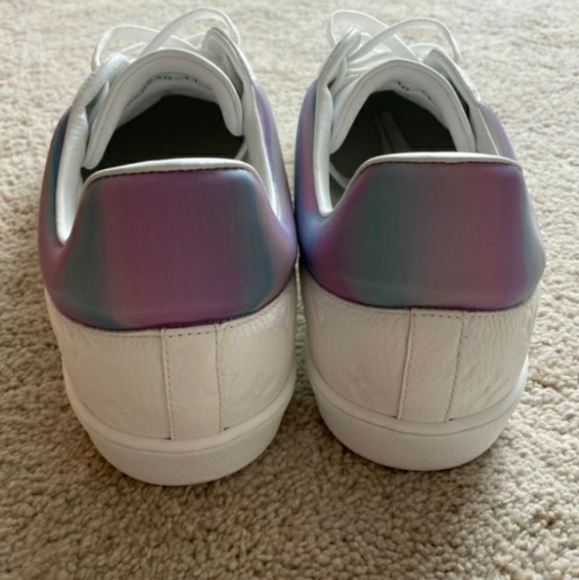 ❤SOLD❤ never worn Louis Vuitton White Sneaker - Picture 5 of 5